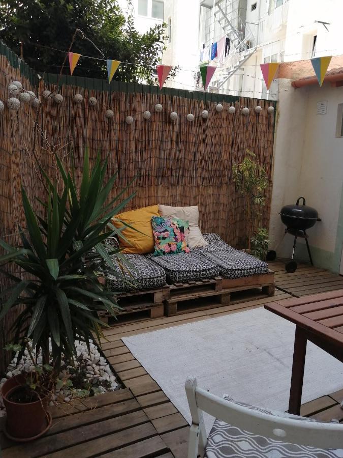 Apartamento Encantador Com Patio Lisboa Dış mekan fotoğraf